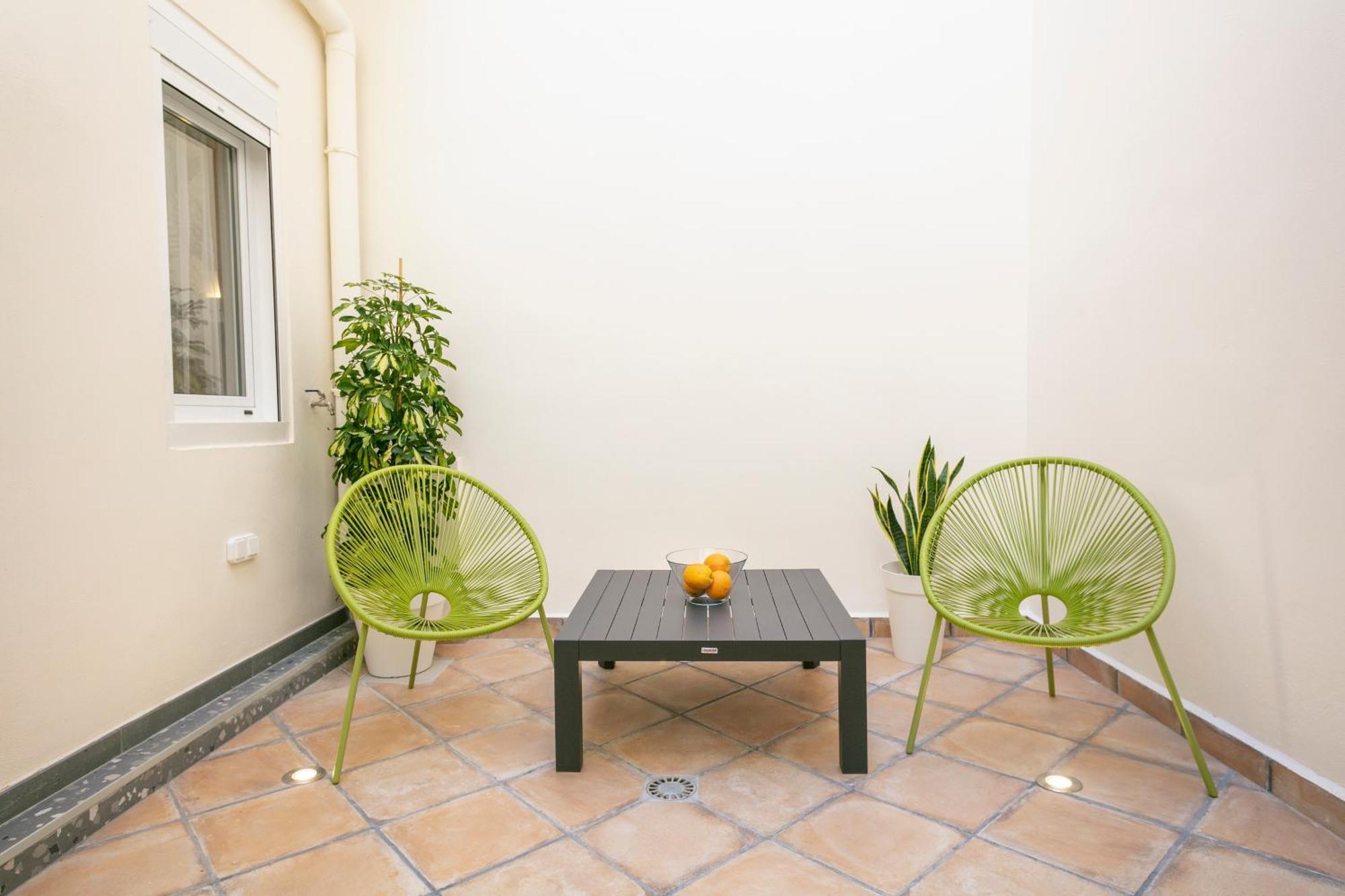 Boutique Plaza Catalonia Suites Cornella Корнелья де Лиобрегат Экстерьер фото