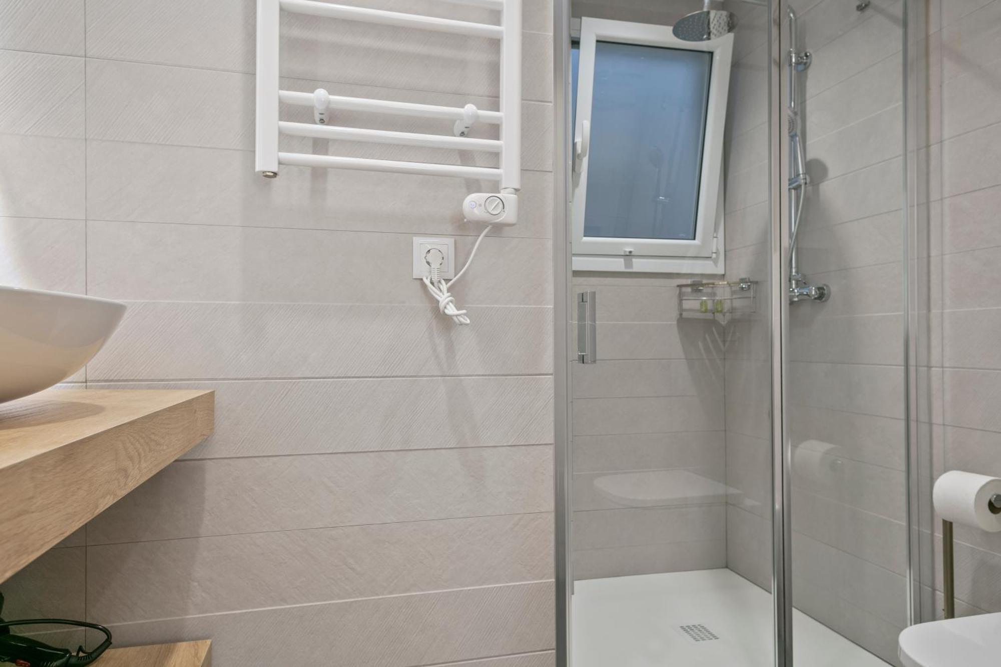 Boutique Plaza Catalonia Suites Cornella Корнелья де Лиобрегат Экстерьер фото