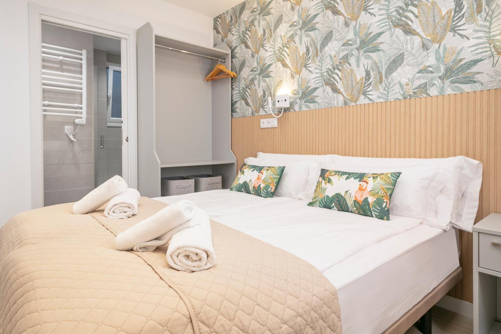 Boutique Plaza Catalonia Suites Cornella Корнелья де Лиобрегат Экстерьер фото